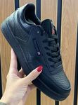 Кроссовки Reebok workout