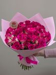 Букет из 51 розы моно в упаковке (Кения, 35-40 см)