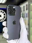 iPhone 16 Pro, 128 ГБ, SIM + eSIM, б/у
