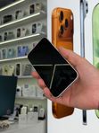 iPhone 16e, 256 ГБ, SIM + eSIM б/у