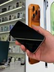 iPhone 16 Pro, 128 ГБ, SIM + eSIM б/у