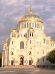 Автобусный тур в Санкт-Петербург-Петергоф-Кронштадт*-Царское село-Екатерининский Дворец*, отель 3*. При бронировании тура за 2 месяца до выезда-прогулка на кораблике по Неве в подарок!