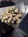 Кустовые розы в упаковке (от 5 шт)