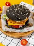 Блэк Чикен Бургер ⚫
