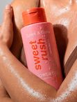 Гель для душа с ароматом кокоса и цветочной ванили SparkGlow Body wash Vanilla blur 400мл