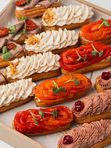 Большой сет мини-эклеров мясной