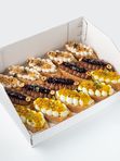 Сет брускетт с паштетом из печени цыпленка, муссом ДорБлю и паштетом из цыпленка