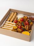 Бокс горячего приготовления со шницелем и куриными колбасками (вес 900 гр)