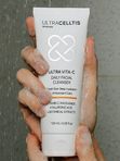 Очищающий гель с Витамином С/ ULTRA VITA-C DAILY FACIAL CLEANSER, 120 мл