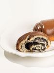 Булка с маком