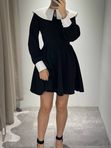 Платье школьное с белым воротничком чёрное