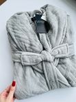 Короткий халат с шалевым воротником,  УНИСЕКС  LAUREN RALPH LAUREN