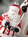 Эта пара веселых украшений Saint Nick
