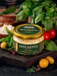 Брускетта из оливок с творожным сыром