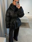Куртка с отстежным капюшоном