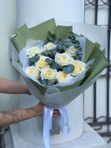 Букет из 9 пионовидных роз Кенделайт + эвкалипт, арт. 713