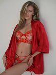 Комплект с вышивкой