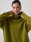 Оверсайз свитер в фисташковом цвете в размере 2XL-3XL