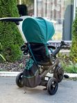 Трехколесный велосипед с родительской ручкой и поворотным сиденьем Luxmom 3001, Зеленый + подстаканник и сумка