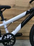 Детский велосипед полуфэтбайк BREND TIMETRY ORIGINAL TT292, колеса 24", 7 скоростей, Черно-белый