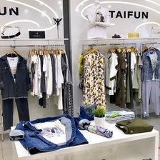 TAIFUN & SOBLAZN