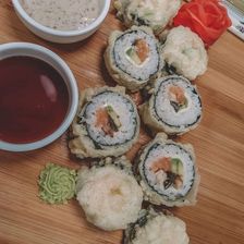 SUSHI HOUSE