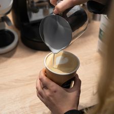 COUPLE CUPS