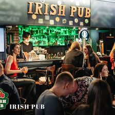 IRISH PUB