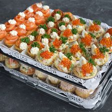 Канапе 24