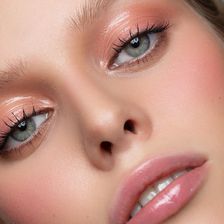 PROMAKEUP