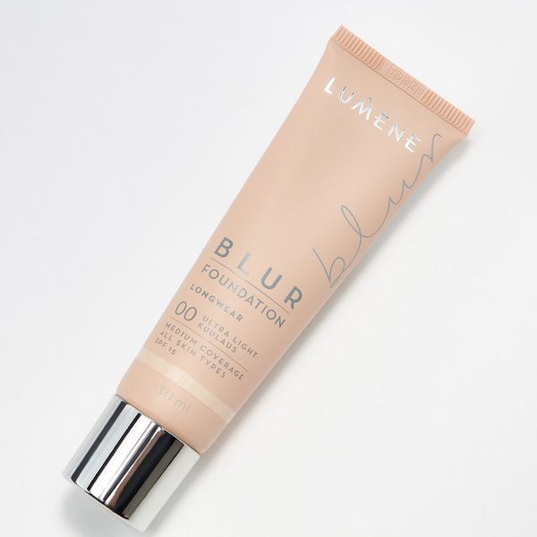 BEAUTY HOLIC kompaniysida Lumene Blur преображающий тональный крем SPF ...