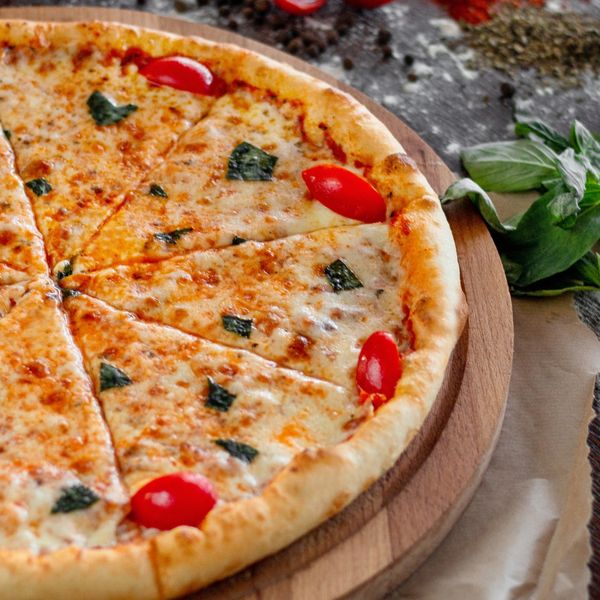 Томатов пиццерия. Пазл "пицца мясная". Пицца помидоры и сыр. Томатов пиццерия. Пицца помидоры и сыр.