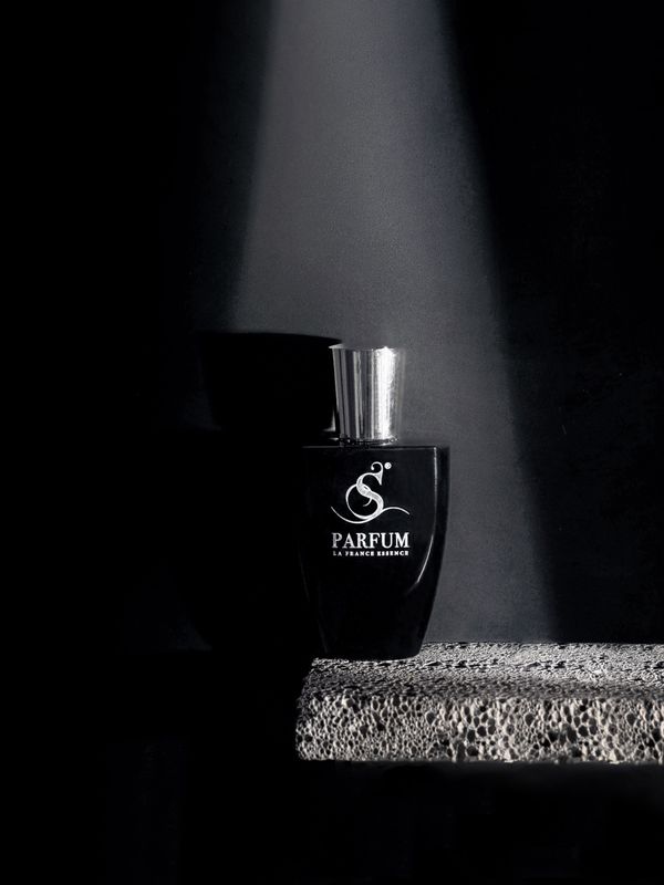 C-024 по мотивам  Bad Boy Cobalt Elixir Carolina Herrera (men)