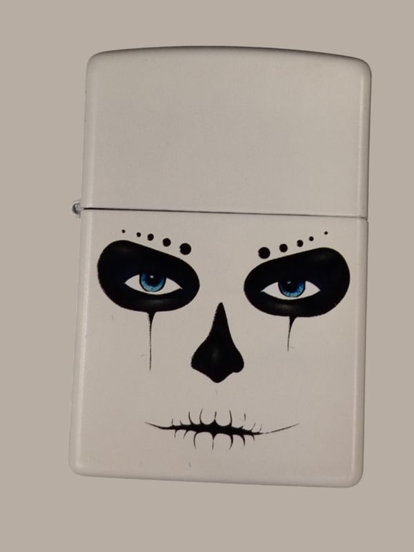 Зажигалки Zippo Черный кот, Глаз монстра, Маска черепа