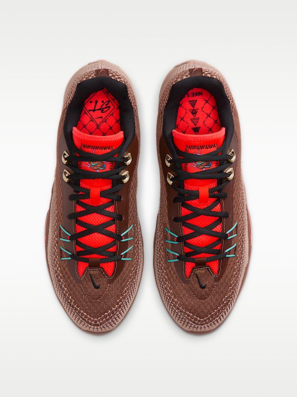 Nike S.T. Flare