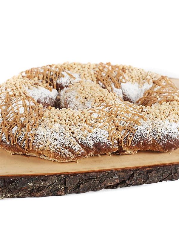 Svētku kliņģeris ar karameļu pildījumu ar drumstalām (11.99 Eur/Kg)