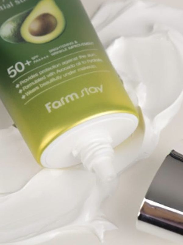 Солнцезащитный крем с экстрактом авокадо  Farm Stay, Real Avocado  Sun  Cream SPF50+, 70мл