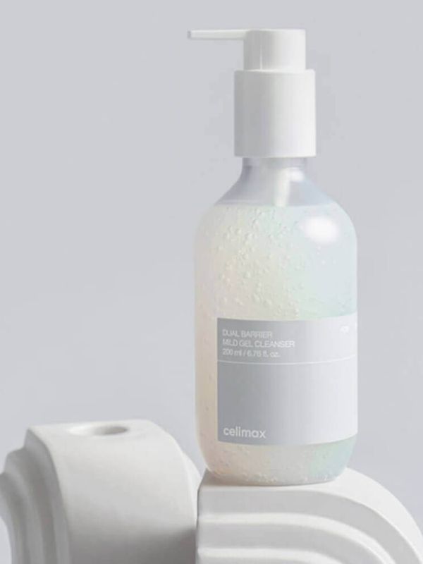 Нежный гель-пенка для умывания с комплексом церамидов Celimax Dual Barrier Mild Gel Cleanser 200мл