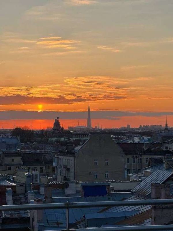 Прогулка по крышам Петербурга