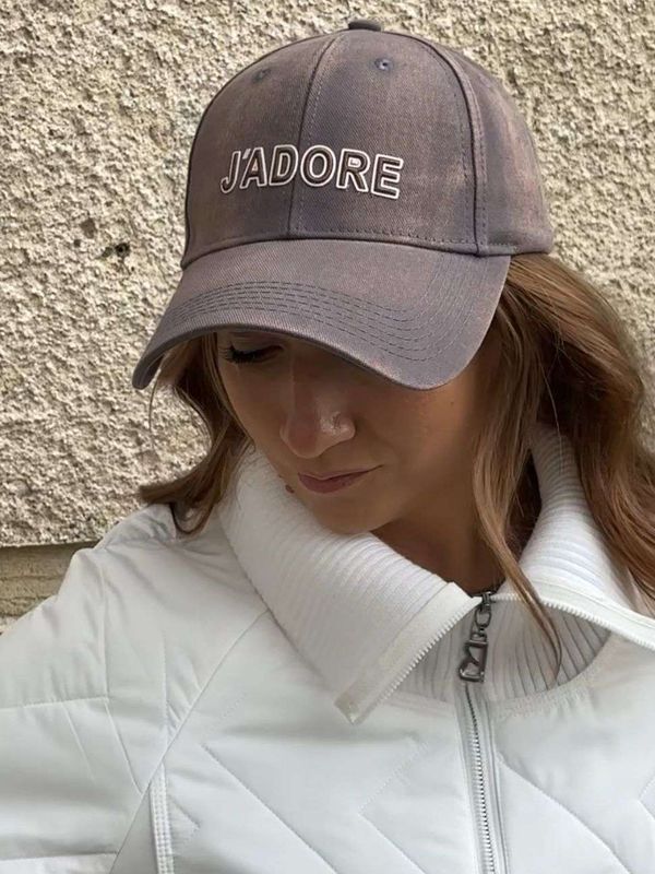 Бейсболка J`ADORE