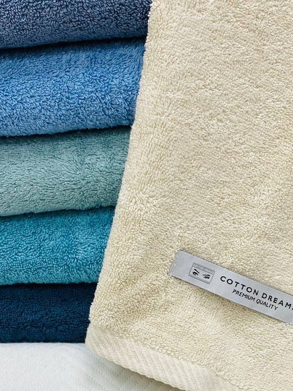 Махровое полотенце с петлёй Cotton Dreams плотностью 550 г/кв.м