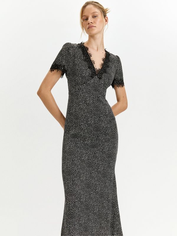 Платье