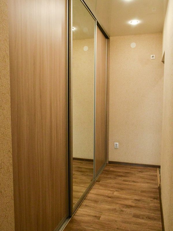 Лагуна, студия с панорамным видом, Иркутск, переулок Строительный 8