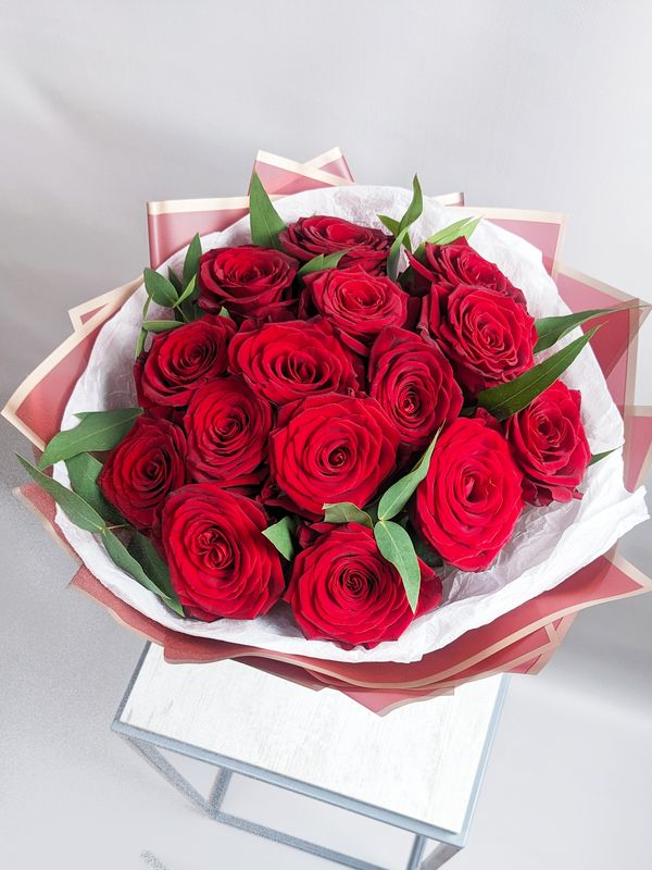 Red roses