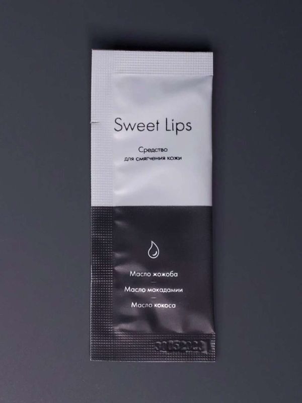 Бальзам для ухода за кожей после перманентного макияжа Sweet lips