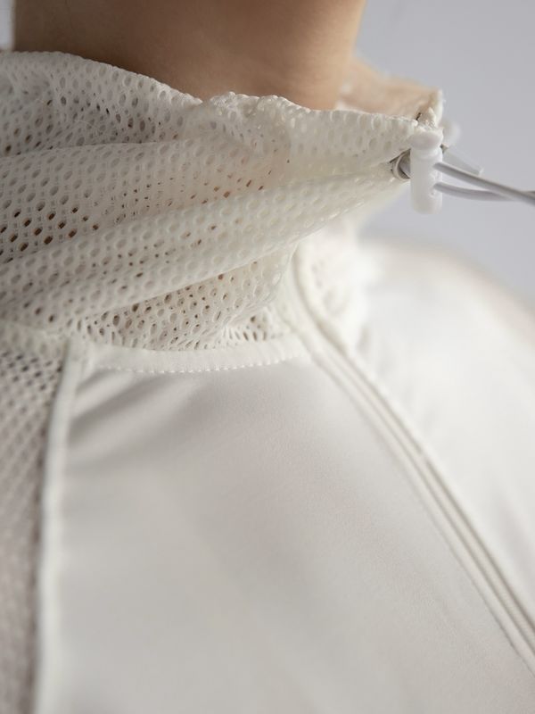 Ветровка Perforation, белый, M