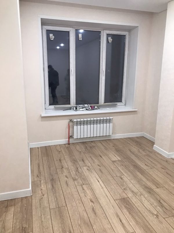 Ламинат Дуб Состаренный, 33 класс, 8мм, фаска