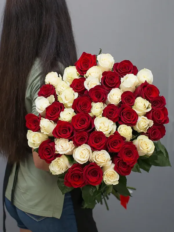 Букет из 51 розы микс (80-90 см)