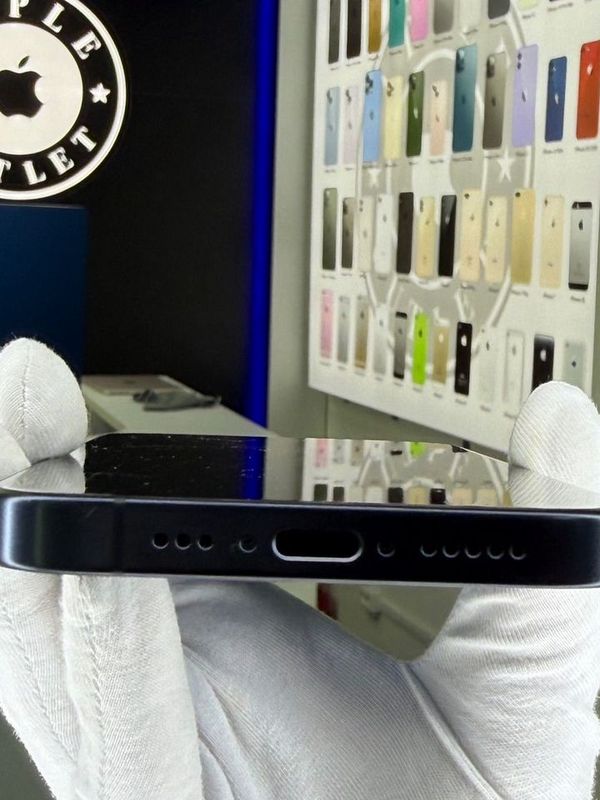 iPhone 15 Pro, 256 ГБ, SIM + eSIM, б/у