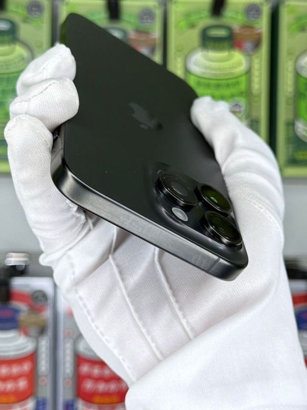 iPhone 15 Pro Max, 256 ГБ, SIM + eSIM б/у